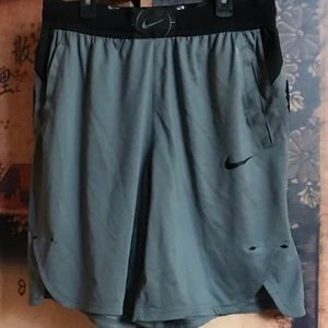 Nike AeroSwift Dri-Fit Running Shorts XL